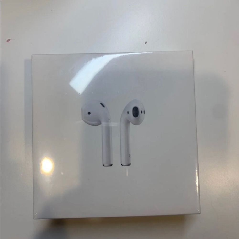 Apple AirPods 2